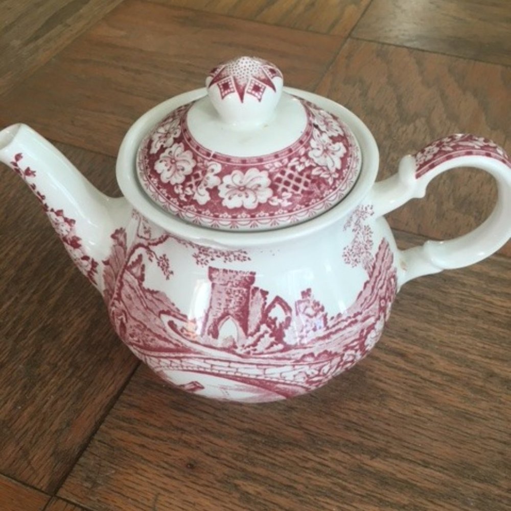 VINTAGE Sadler Windsor Brigadoon Teapot-GOOD COND.